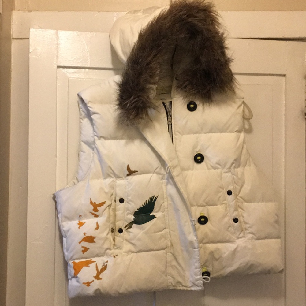 Gap Puffy Vest